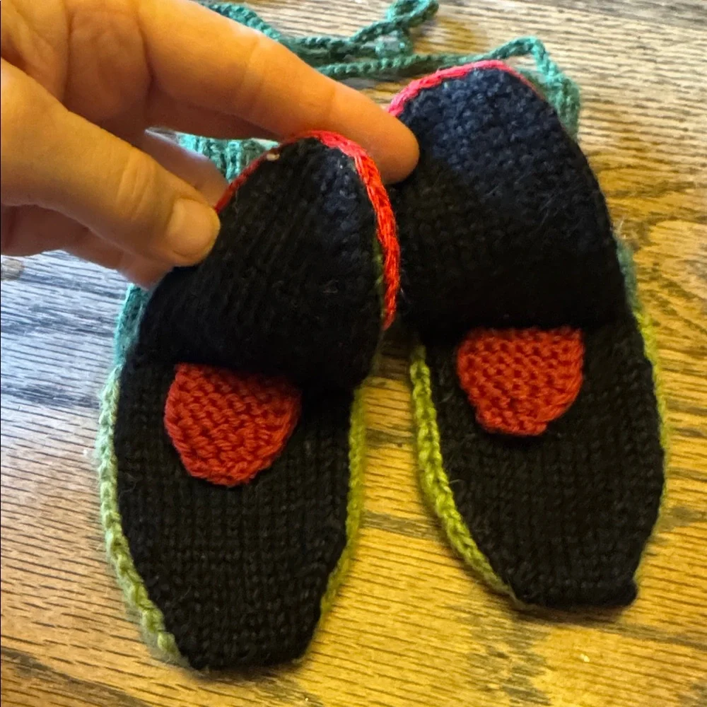 Alpaca toddler mittens frog puppets very soft silky warm green cute GIFT NEW